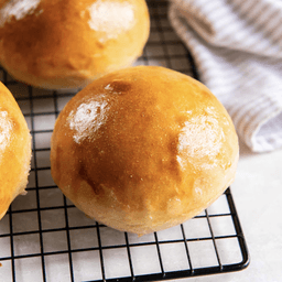 Fresh brioche buns